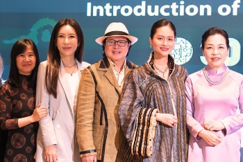 Đỗ Thị Hải Yến trở lại với vai Hoàng hậu trong 'Hộ linh tráng sĩ - Bí ẩn mộ vua Đinh', ra mắt tại LHP quốc tế Busan 2025