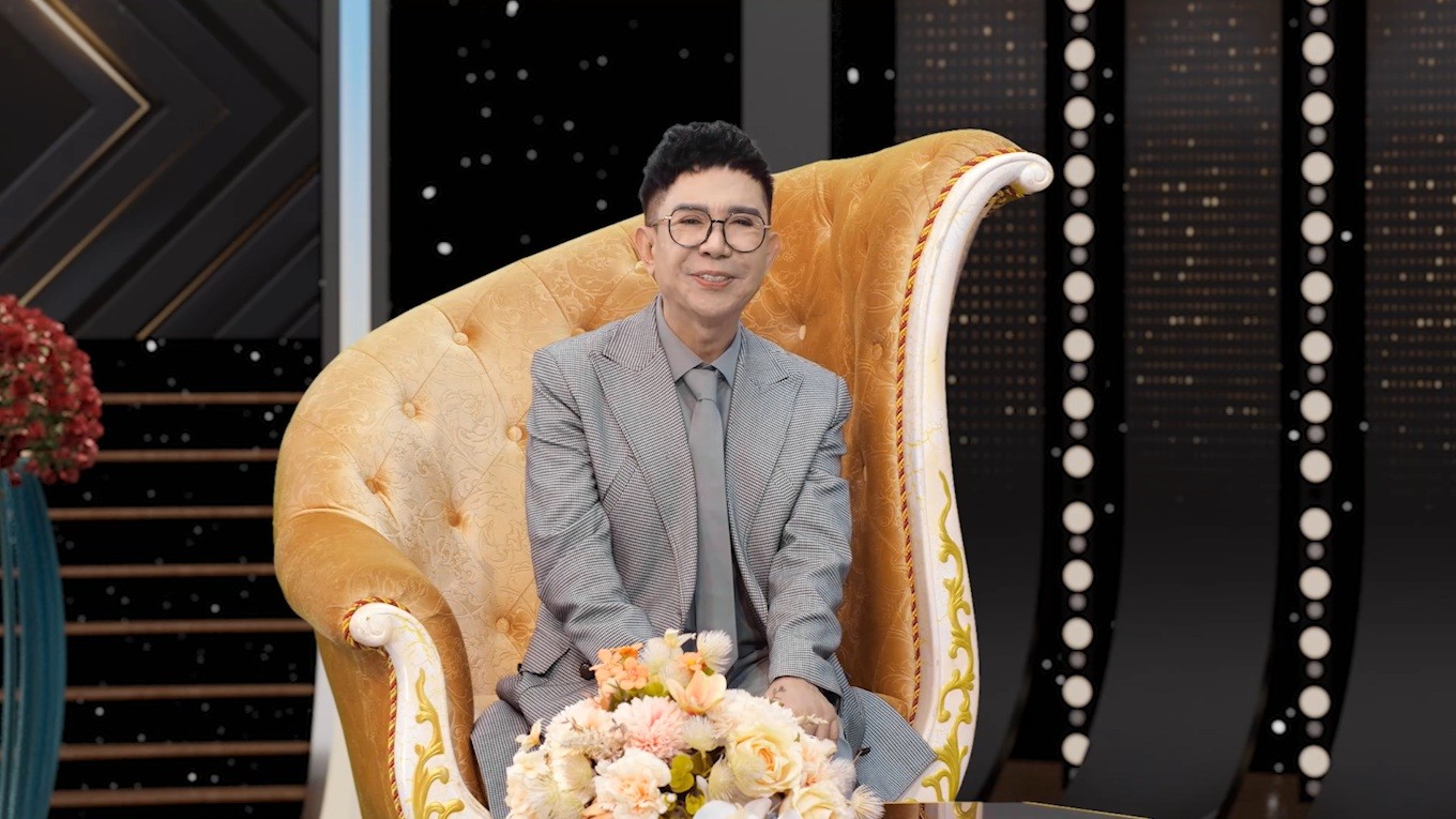 Kỷ niệm thanh xuân được ca sĩ Long Nhật nâng niu suốt 35 năm - album Vol.1 'Tình Huế – Chung vầng trăng đợi'