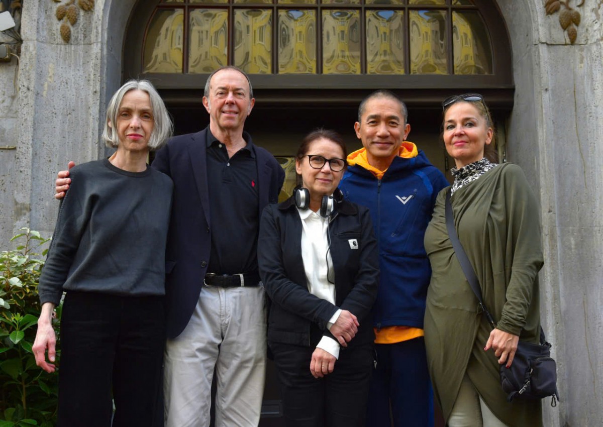 ‘Silent Friend’: Có một Lương Triều Vỹ tỏa sáng giữa trời Âu