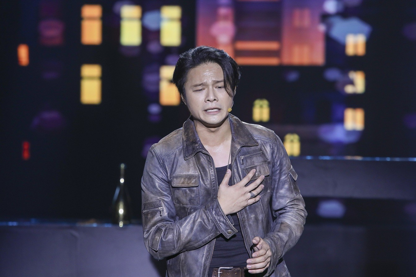 Hiền Trang – Nguyễn Lê Bá Thắng tái hiện chuyện tình vợ chồng đầy cảm xúc trên sân khấu 'Tình Bolero 2025'