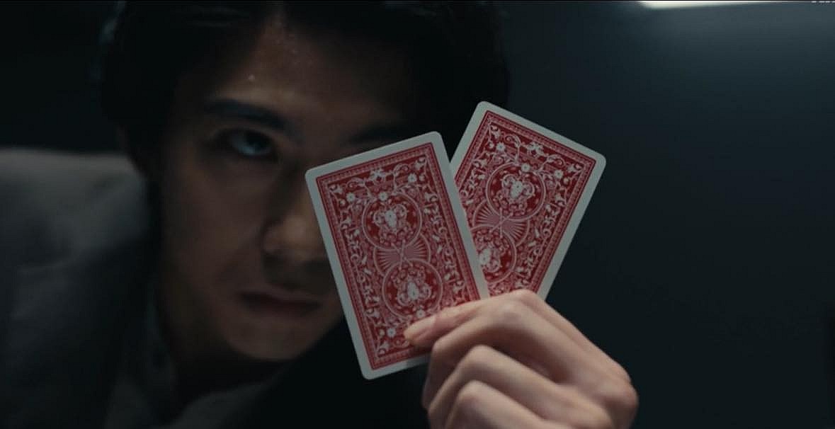 Mỹ nam ngồi xe lăn bí ẩn trong 'Alice in Borderland 3' là ai?