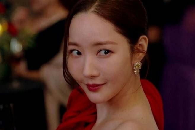 Né 'Bon Appétit, Your Majesty', phim mới của Park Min Young khôi phục rating