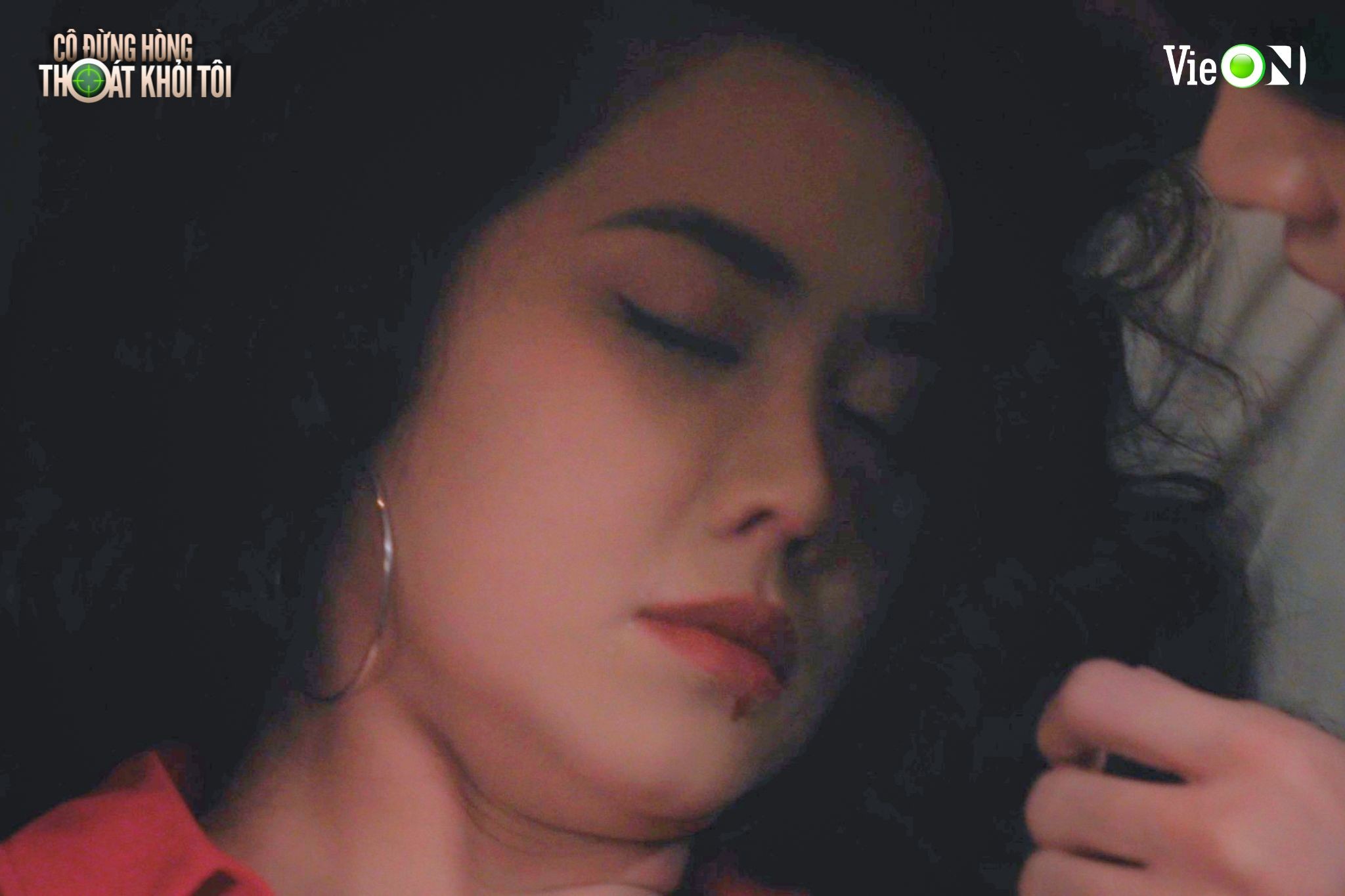 Gần cuối phim 'Cô đừng hòng thoát khỏi tôi', loạt nhân vật bị thủ tiêu