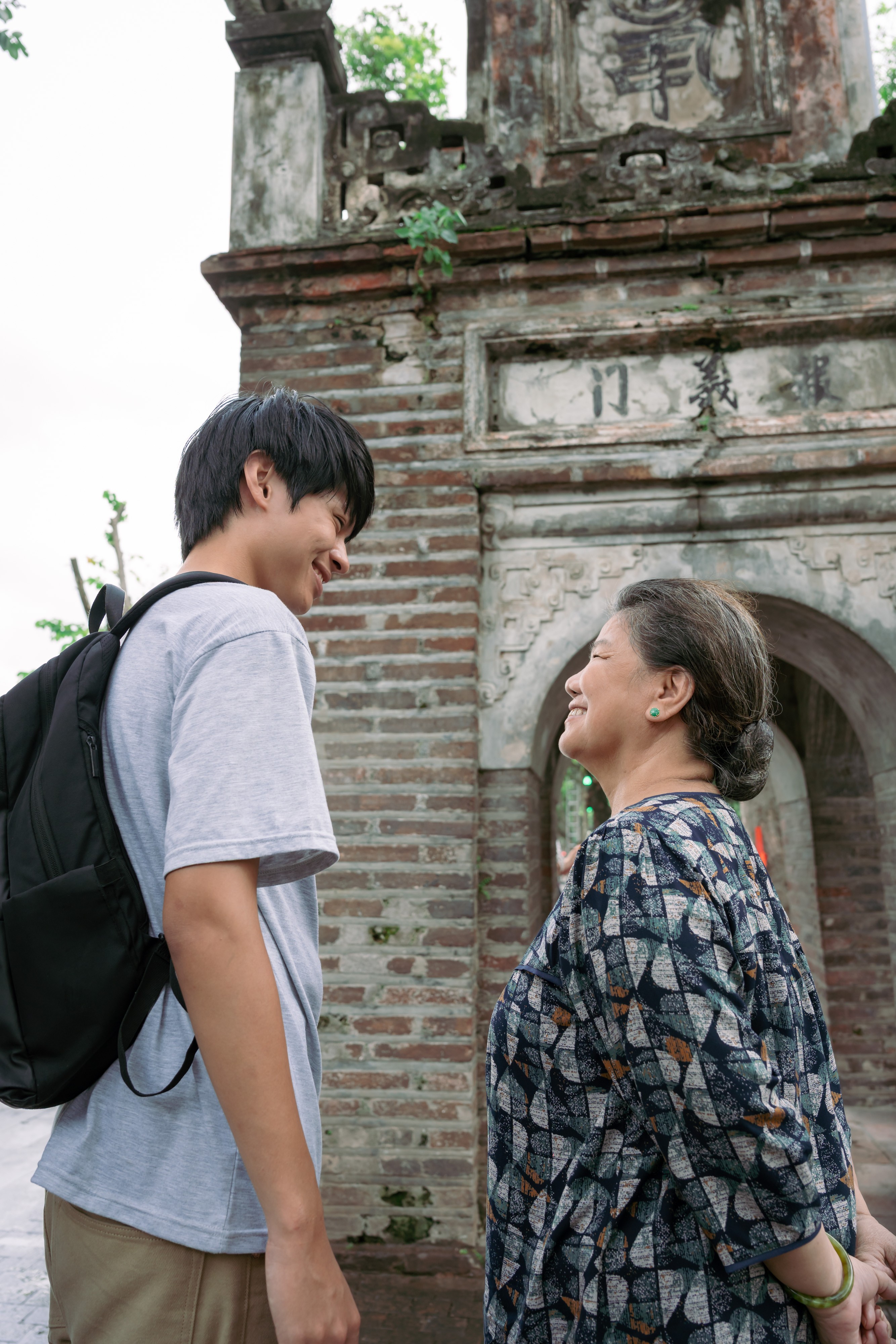 Trần Bờm tái xuất sau 11 năm 'Bố ơi mình đi đâu thế?', nhận vai chính trong 'Bà đừng buồn con' của đạo diễn Hoàng Nam