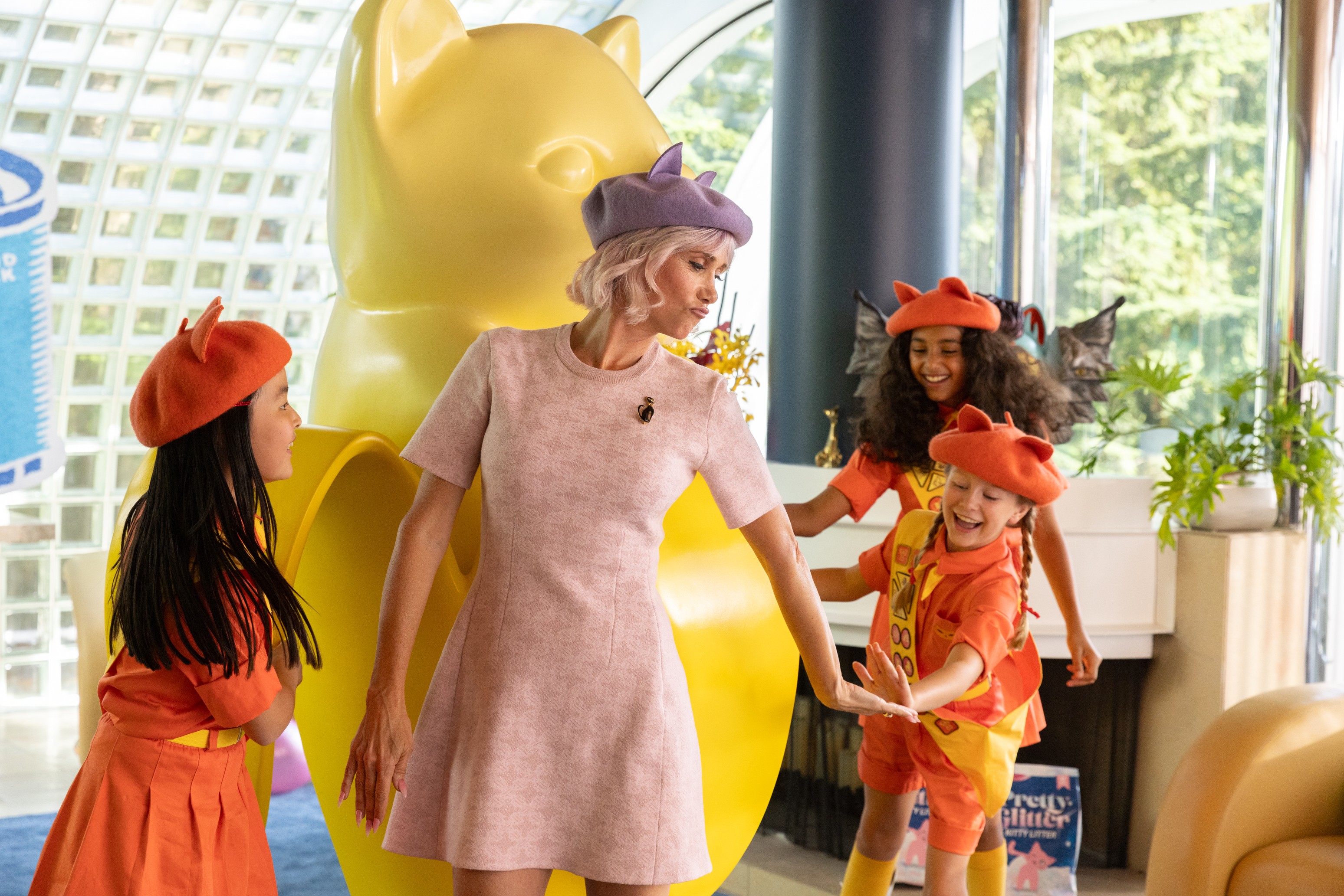 'Nhà búp bê của Gabby: Phim điện ảnh' vượt mặt loạt bom tấn tháng 9, nhận điểm cao chót vót từ chuyên trang