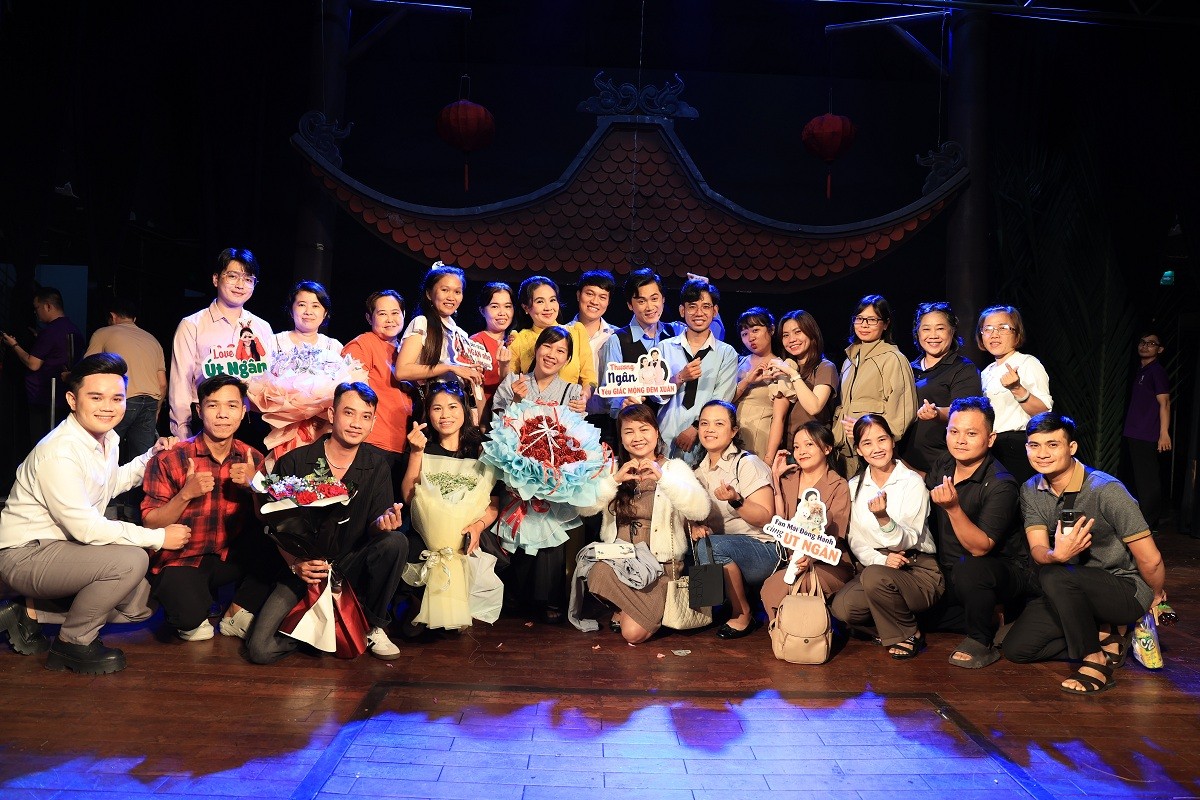 NSND Thanh Ngân cùng 'Chuông vàng vọng cổ' làm sống lại 'Giấc mộng đêm xuân' trong mùa Giỗ Tổ 2025