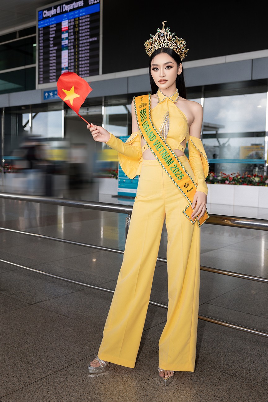 Hoa hậu Yến Nhi sang Thái thi 'Miss Grand International 2025'