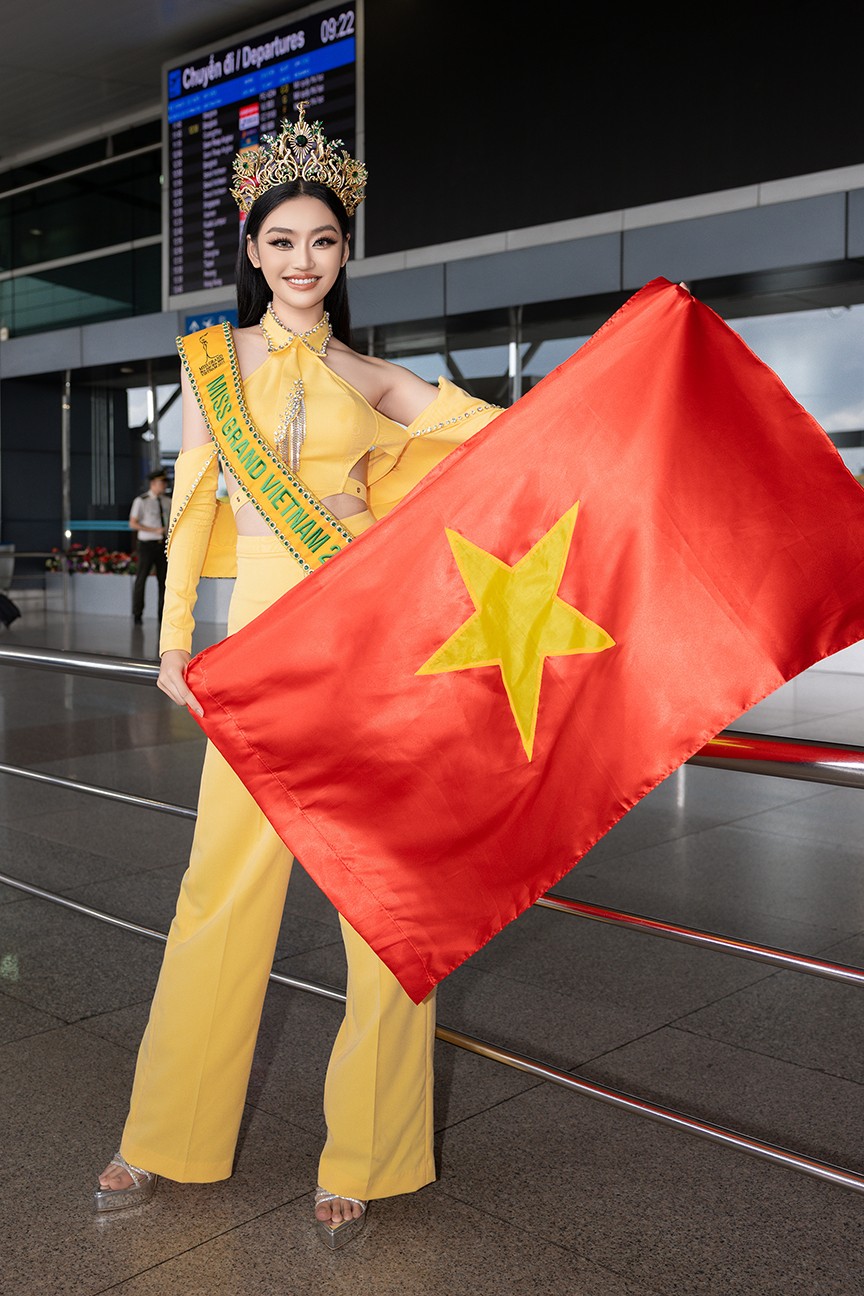 Hoa hậu Yến Nhi sang Thái thi 'Miss Grand International 2025'