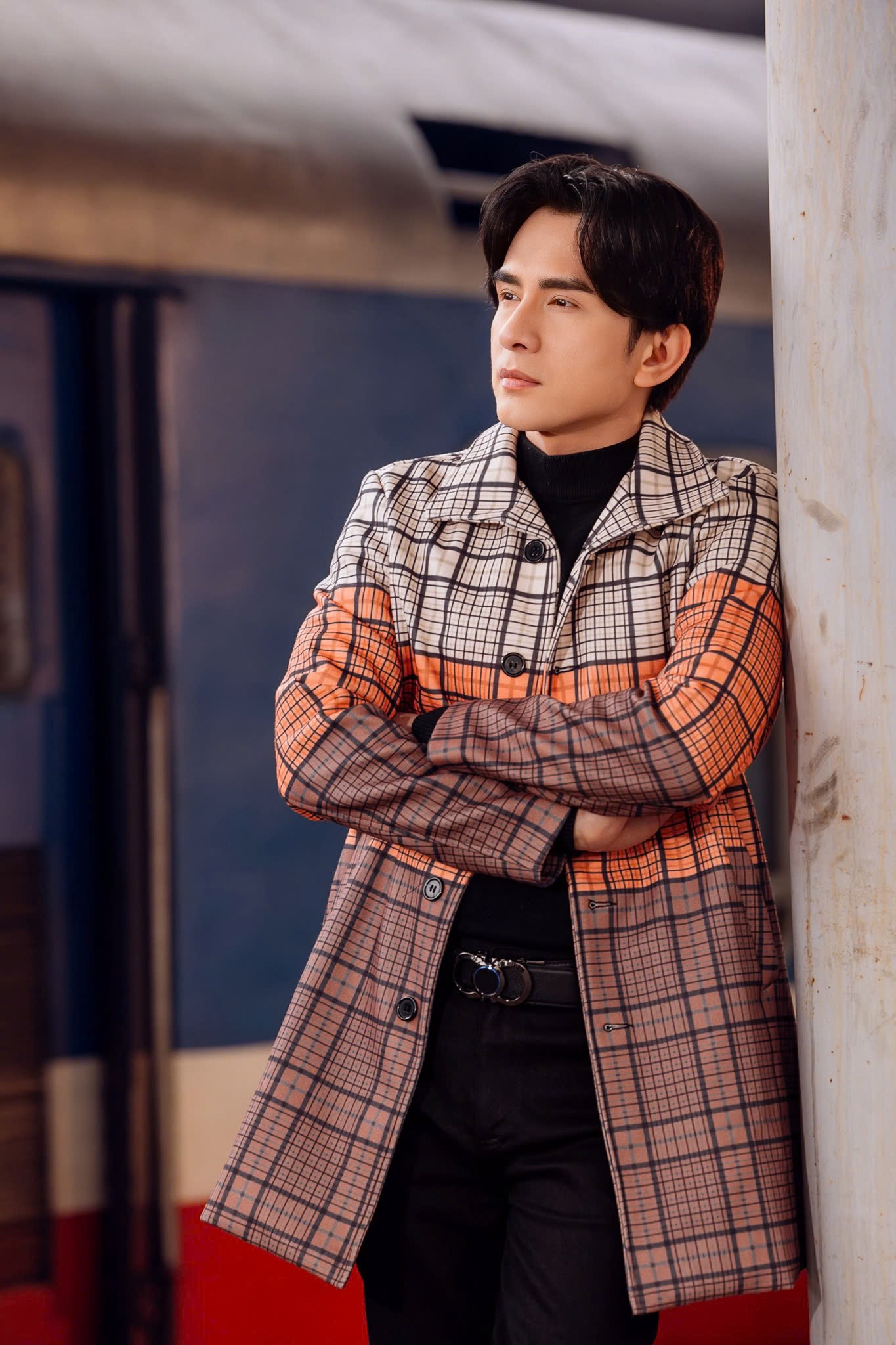 Đan Trường ra mắt MV mới, dành tặng toàn bộ doanh thu cho bà con ảnh hưởng vì bão lũ