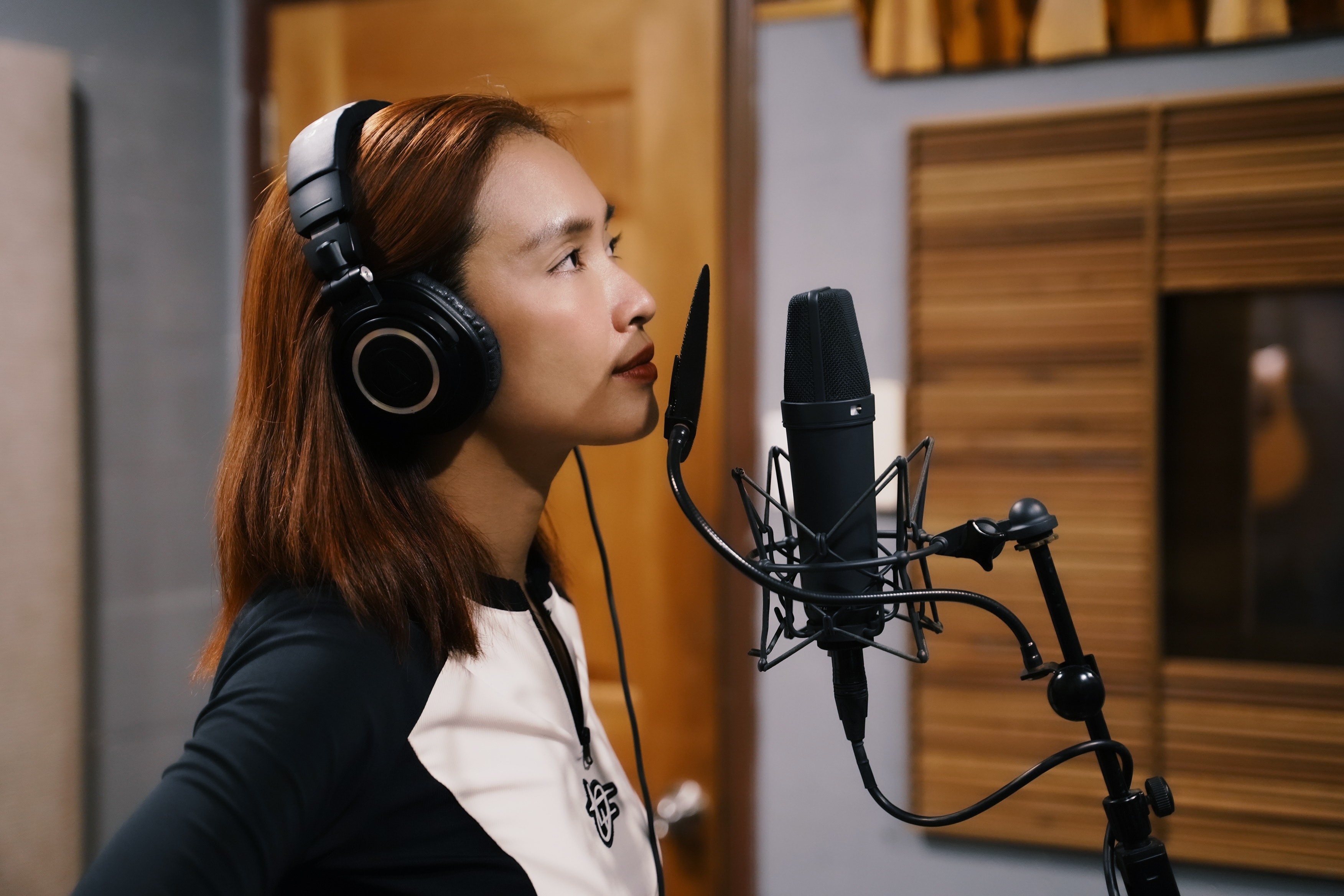 Ái Phương lần đầu hát nhạc phim cho Khương Ngọc: Tôi muốn đi sâu đến tận cùng cảm xúc!