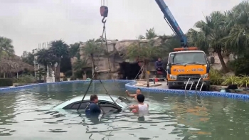 Đạo diễn Lương Đình Dũng suýt chết khi quay phim kinh dị 'Đồi hành xác: Tà thuyết đen trở lại'