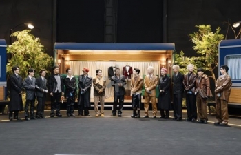 'Anh trai 'Say Hi' 2025' tập 3: 30 Anh trai bước vào 'Chuyến tàu định mệnh - Say Hi'