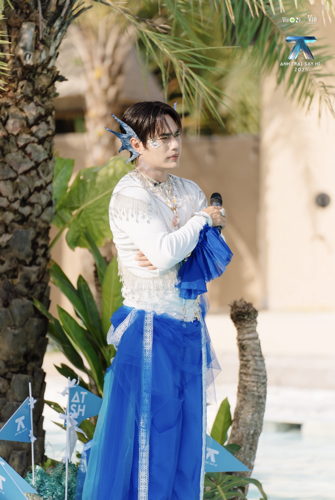 'Anh trai 'Say Hi' 2025' tập 3: 30 Anh trai bước vào 'Chuyến tàu định mệnh - Say Hi'