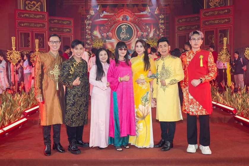 Nhiều thế hệ nghệ sĩ hội tụ ngày Giỗ Tổ tại NVH Thanh Niên TP. HCM