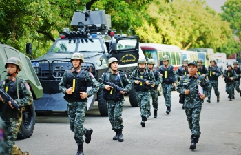 'Chiến sĩ quả cảm' tập 11: Tái hiện khung cảnh ám ảnh bên trong ổ buôn người, nhiệm vụ đánh bắt tội phạm có vũ khí nghẹt thở