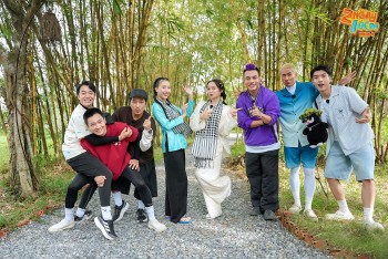 '2 ngày 1 đêm': Kiều Minh Tuấn nhận liên hoàn thau nước từ đồng đội