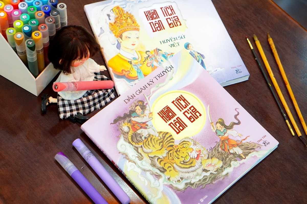 Huỳnh Lập, Lê Nhân, Khiết Đan chúc mừng người sáng tạo kênh TikTok nổi tiếng ra mắt sách 'Huyền tích dân gian'