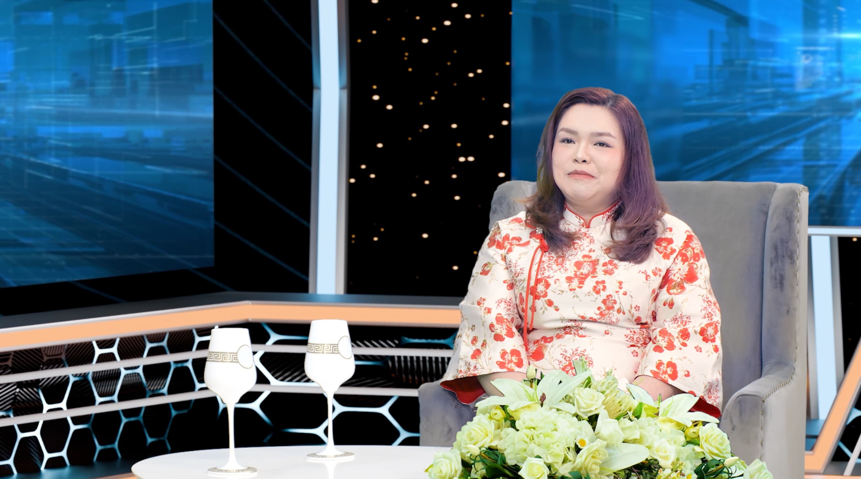 'Kính đa chiều': Tiến sĩ Đặng Hoàng Lan giải mã ý nghĩa mâm cỗ Trung thu vì sao luôn hướng về ánh trăng?