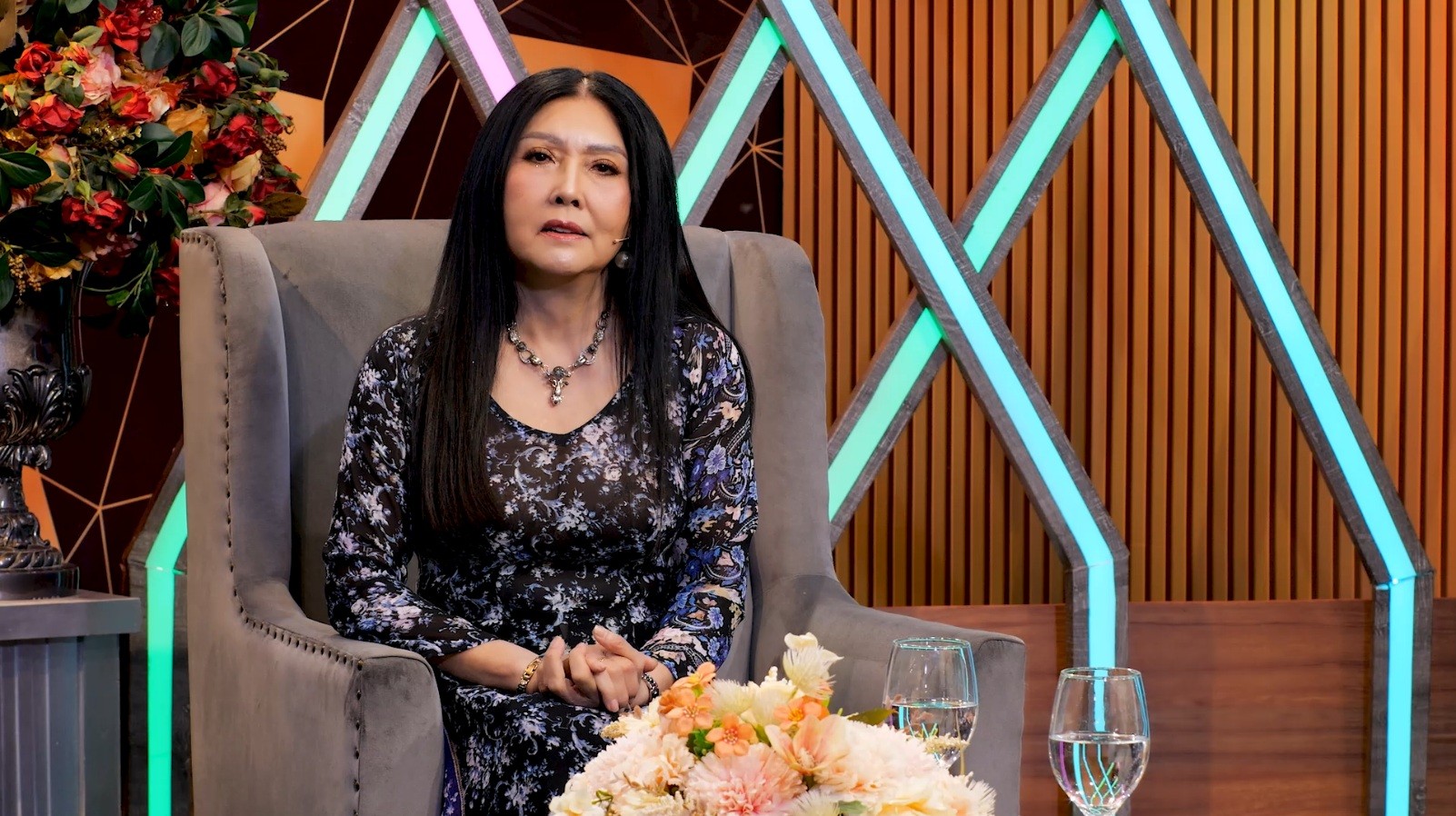 Danh ca Họa Mi: 30 năm bôn ba vất vả nơi xứ người, làm bánh mì nuôi con