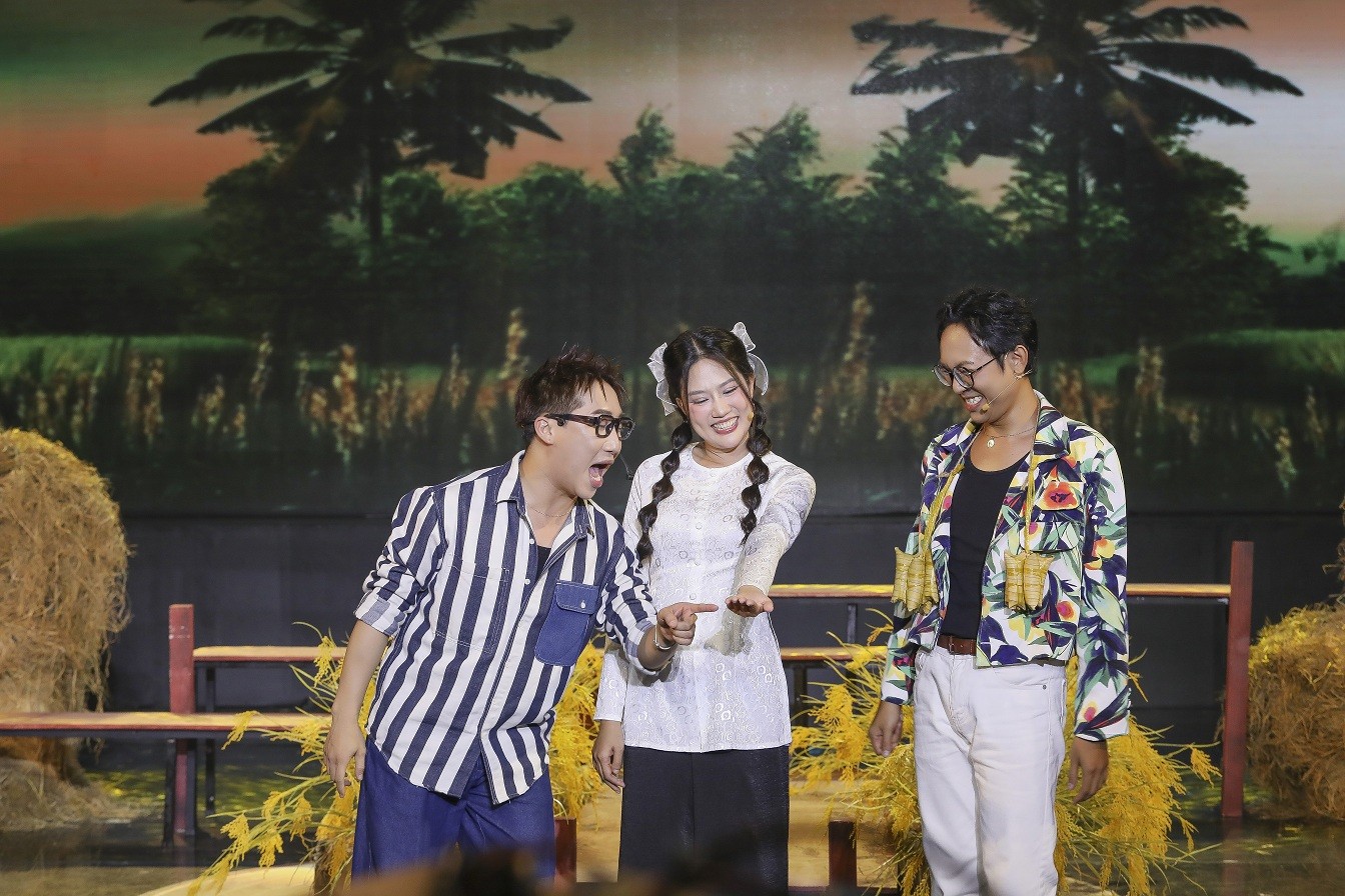 Danh ca Phương Dung ghi nhận sự tiến bộ rõ rệt của Huỳnh Thơ tại 'Tình Bolero 2025'