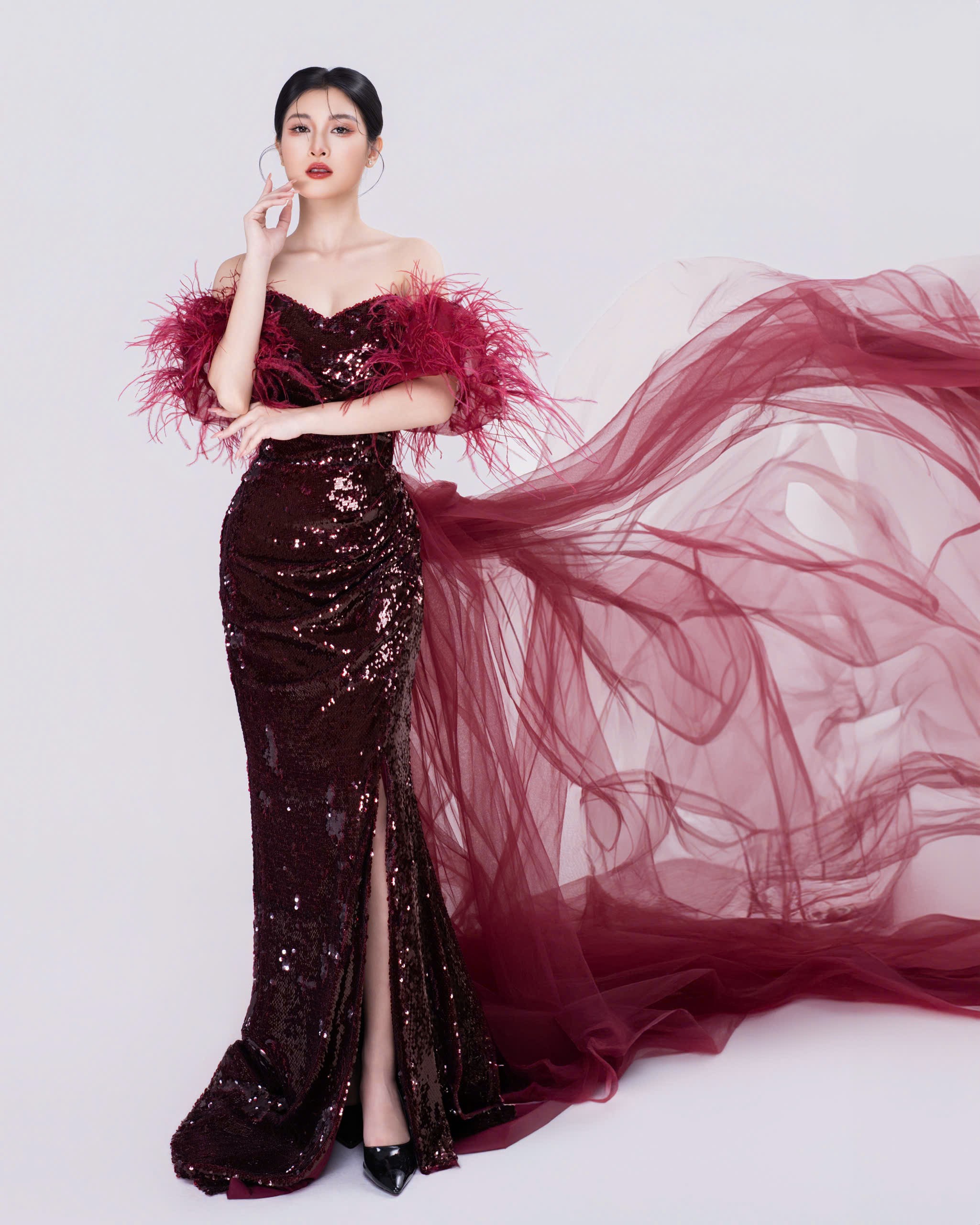 Hit 'Lệ ngang trời' của A Tuân - Hồ Nhi lọt Top xu hướng 4 phiên bản cùng lúc