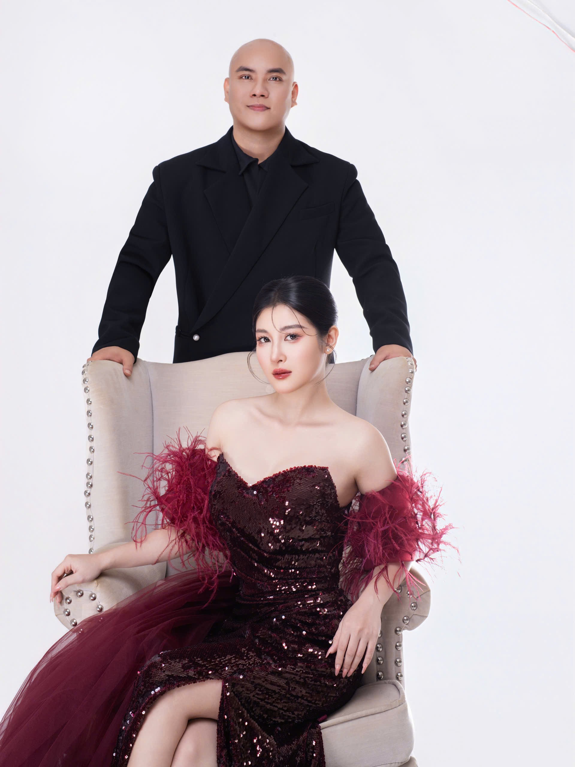 Hit 'Lệ ngang trời' của A Tuân - Hồ Nhi lọt Top xu hướng 4 phiên bản cùng lúc