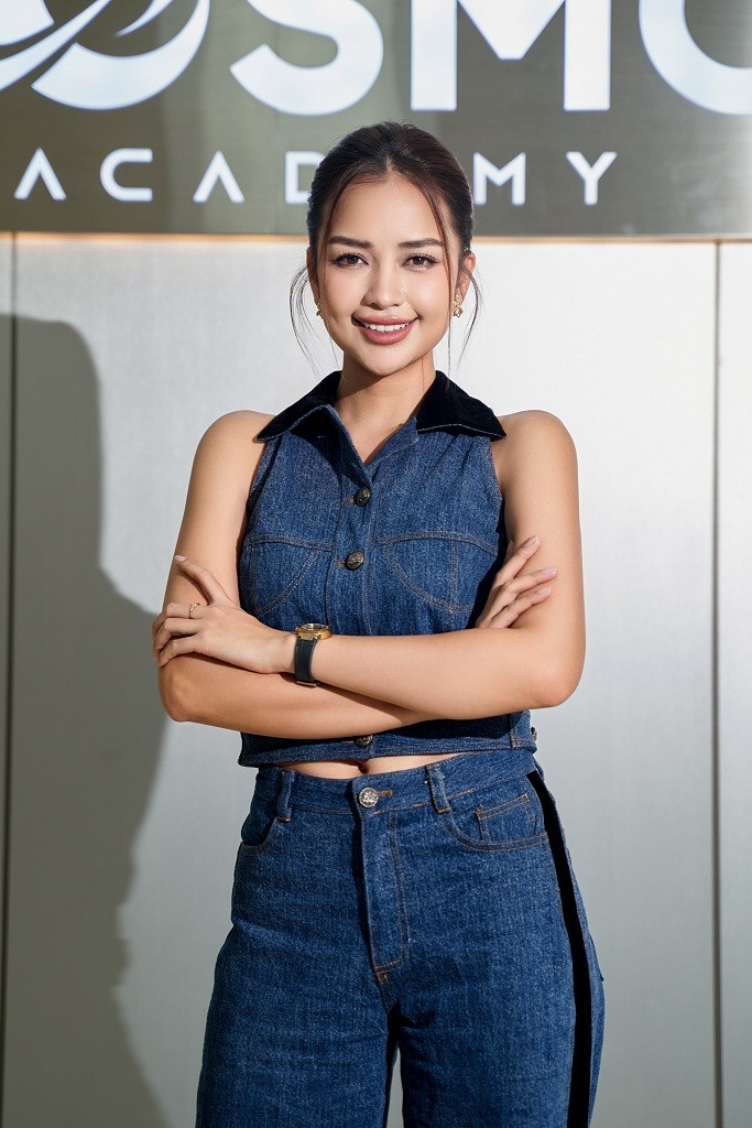 Giám đốc quốc gia 'Miss Cosmo Vietnam' - Nguyễn Thị ​​Ngọc Châu lọt Top 5 'Best National Director'