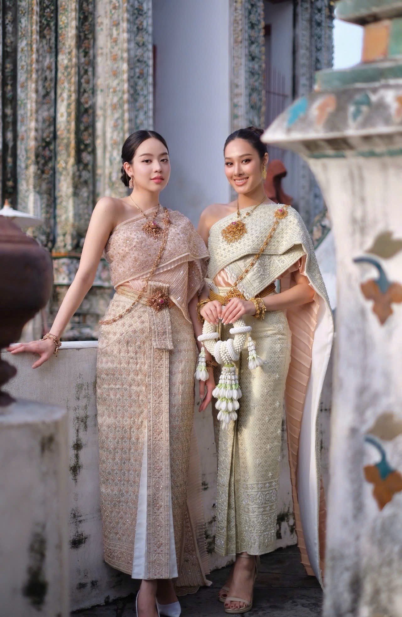 Hoa hậu Thanh Thủy tham quan Wat Arun, giao lưu văn hóa tại Thái Lan