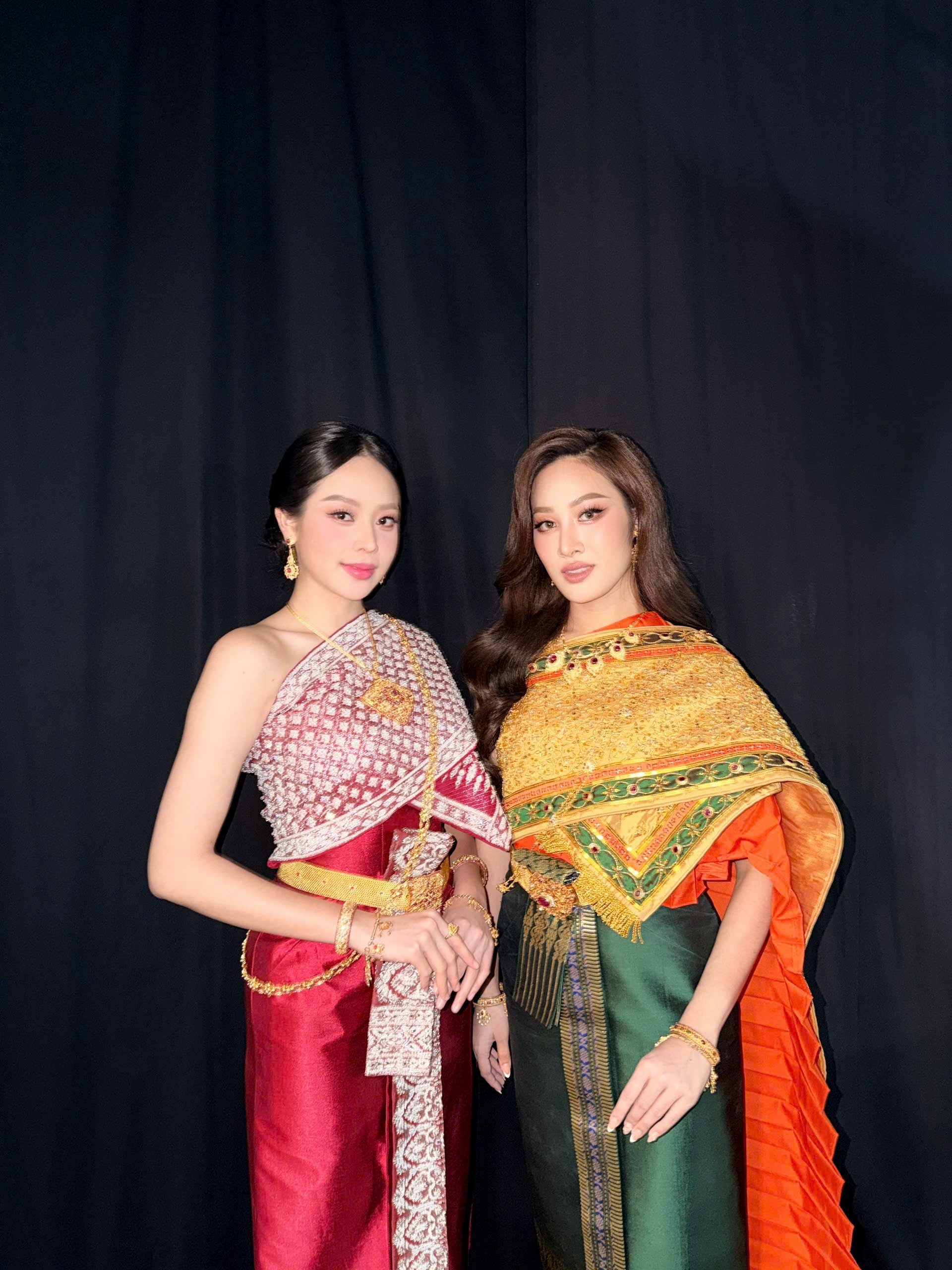 Hoa hậu Thanh Thủy tham quan Wat Arun, giao lưu văn hóa tại Thái Lan