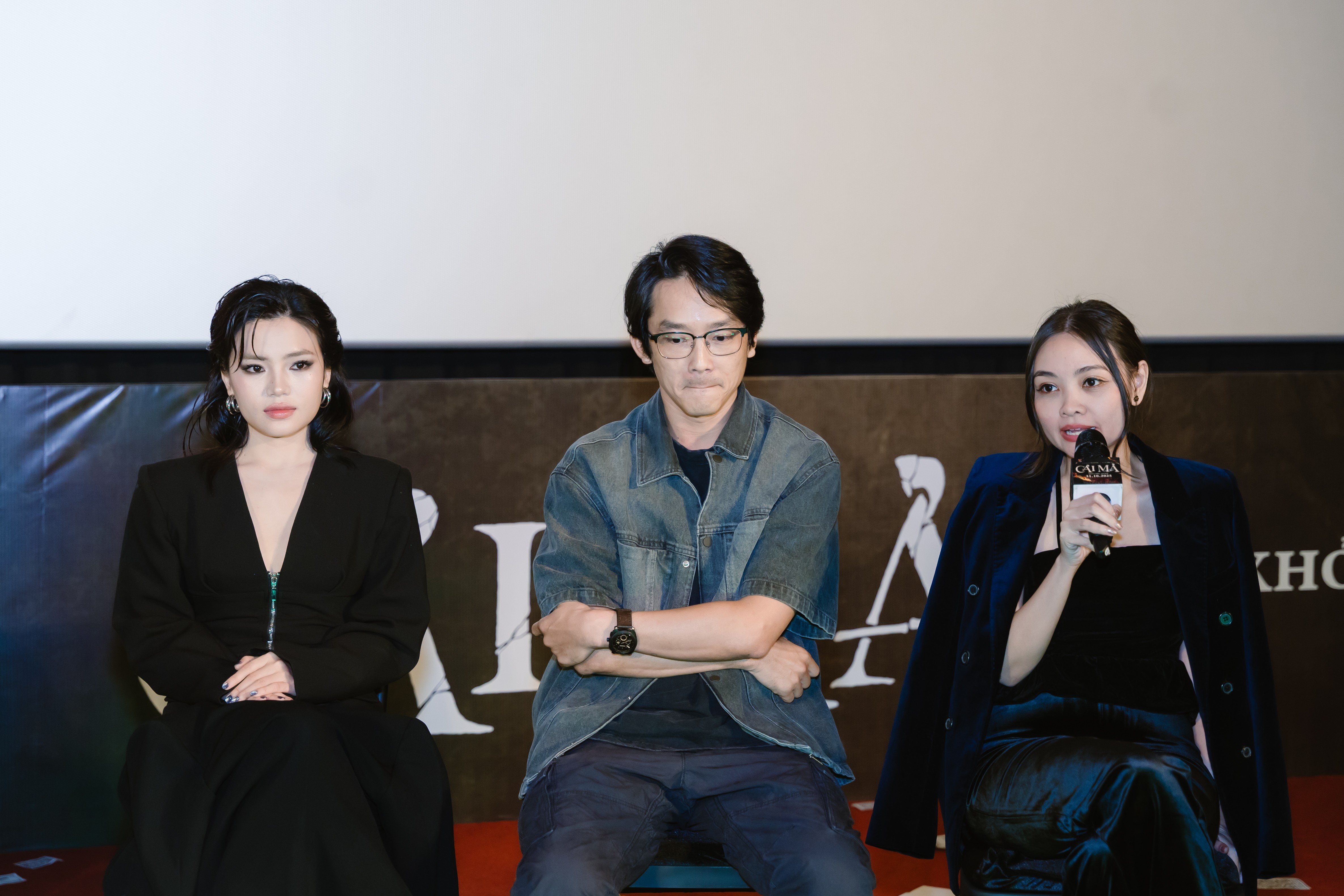 'Cải mả' gây sốt khi đặc tả quá trình quật mộ chân thực