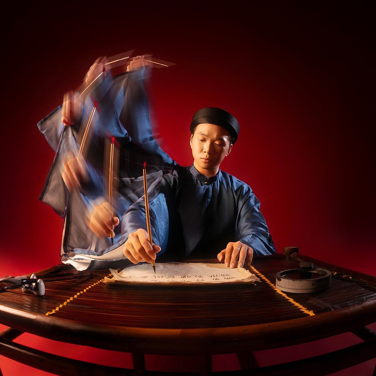 Từ ngọn đèn Trạng nguyên đến khát vọng tri thức trong 'Vinh'