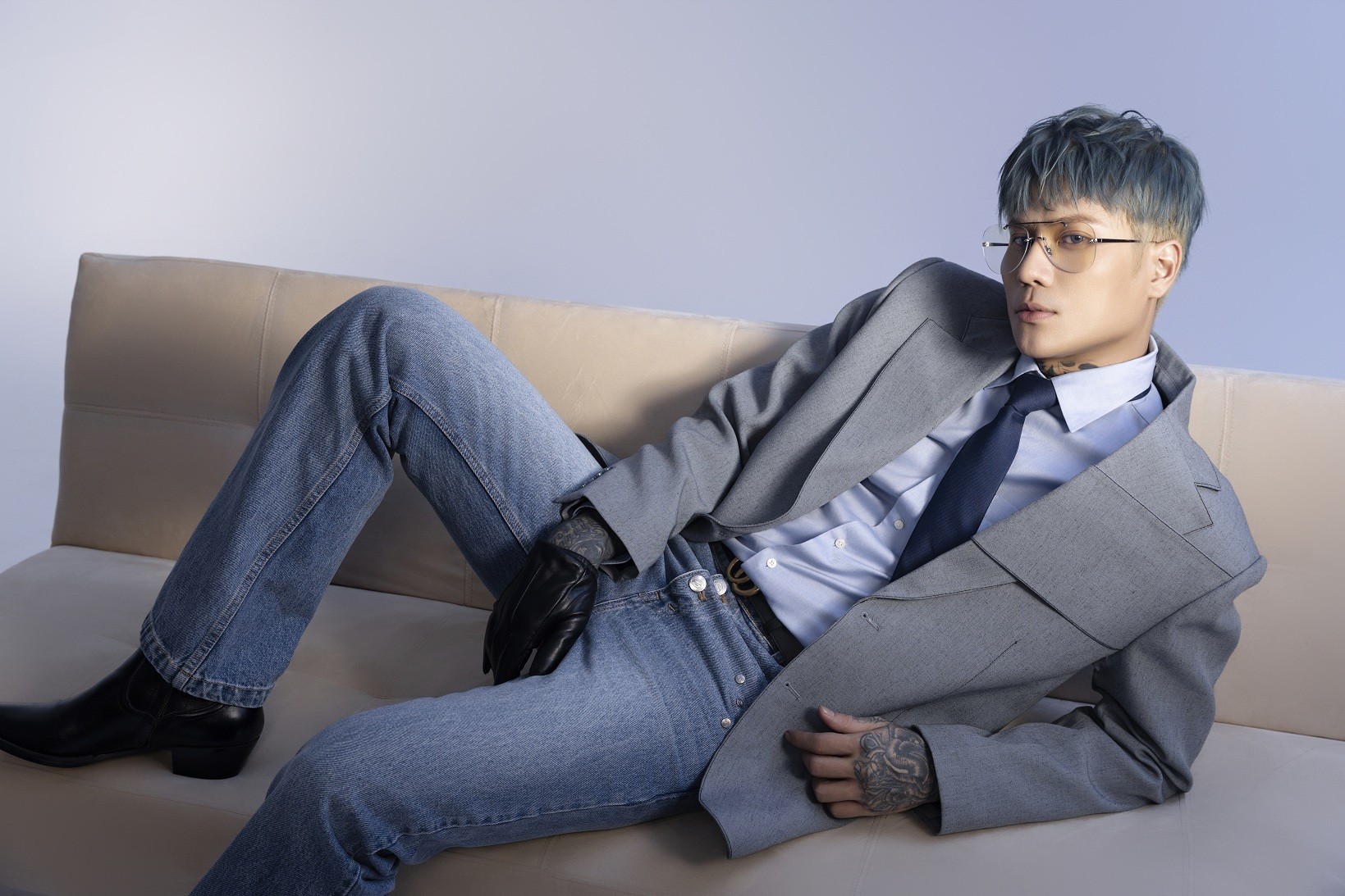 Hiện tượng Dickson 'lột xác' với hình ảnh mới