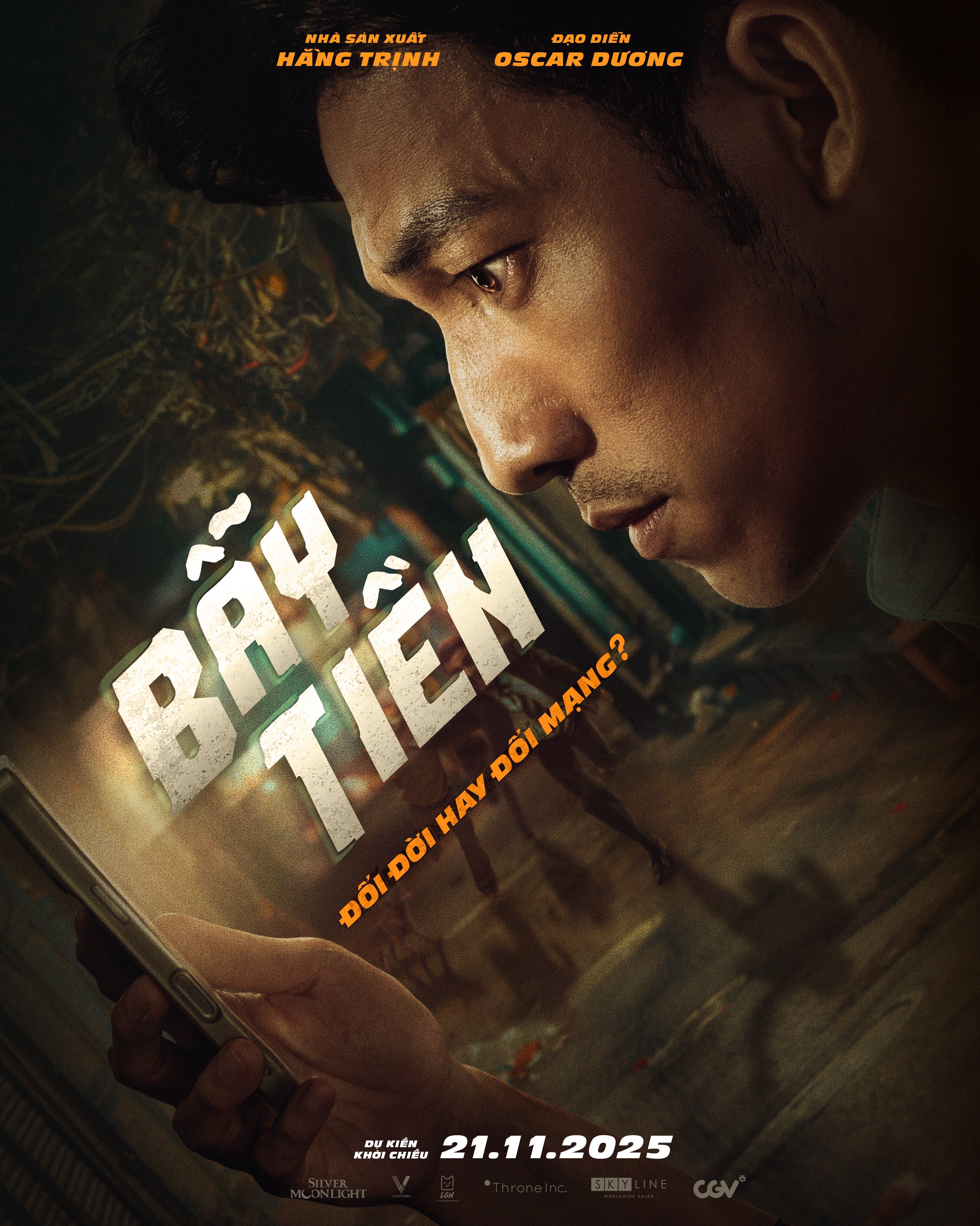 Vượt qua nhiều cái tên ăn khách, Liên Bỉnh Phát tái xuất trong 'Bẫy tiền' - Vụ án lừa đảo lớn nhất màn ảnh rộng năm 2025