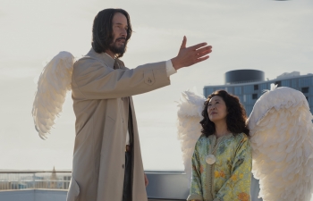 Nam tài tử Keanu Reeves 'thoái vai' ông Kẹ trong phim hài mới 'Vận may'