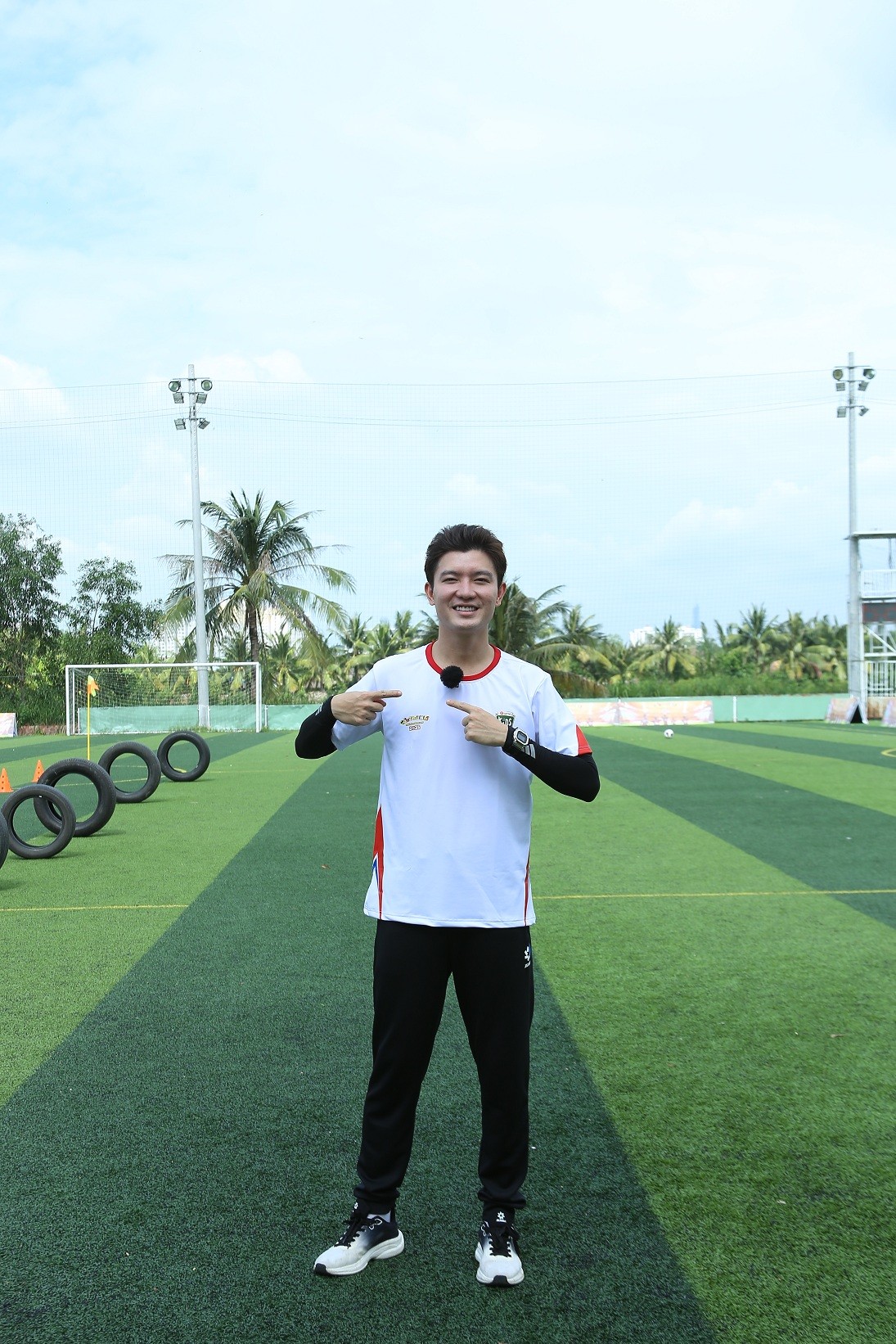 Diễn viên phim 'Gia đình là số 1' là khách mời tập 4 'Cầu thủ nhí 2025'