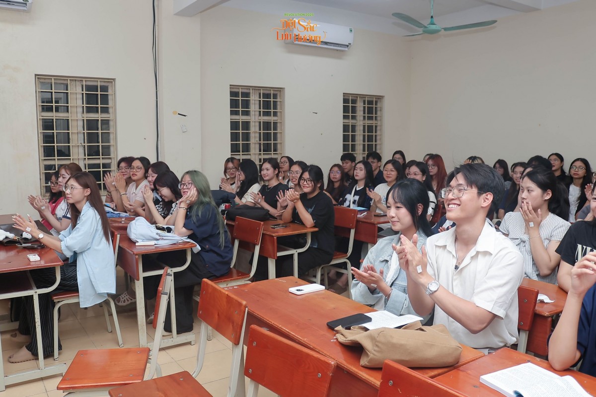 Revolution 2025: Dệt Sắc Lưu Hương khởi động hành trình tìm kiếm những “dải lụa mới”