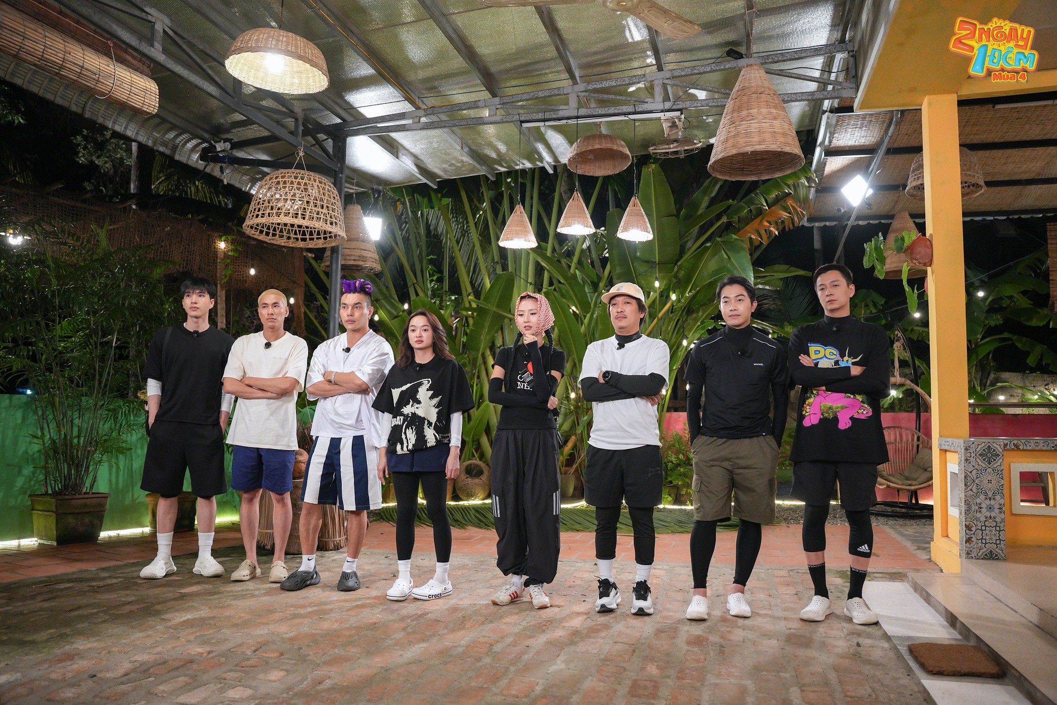 '2 ngày 1 đêm': Dương Lâm - Kiều Minh Tuấn lục đục nội bộ, Hieuthuhai hóa boy đảm đang, bất chấp tạo hình 'độc lạ'