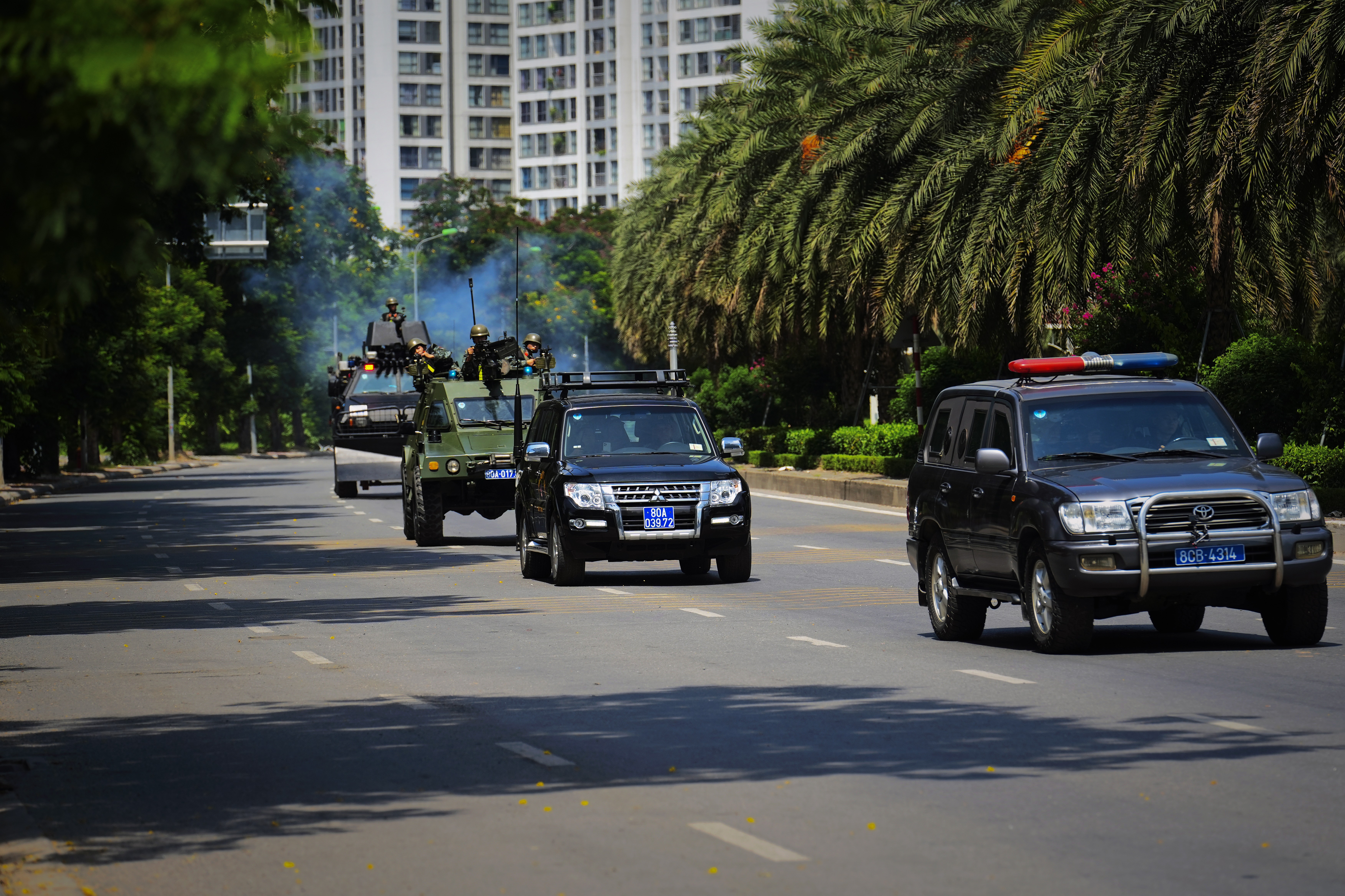 'Chiến sĩ quả cảm' tập 12: Hé lộ bối cảnh thực chiến khủng cùng dàn phương tiện khí tài hùng hậu bậc nhất của lực lượng Cảnh sát cơ động