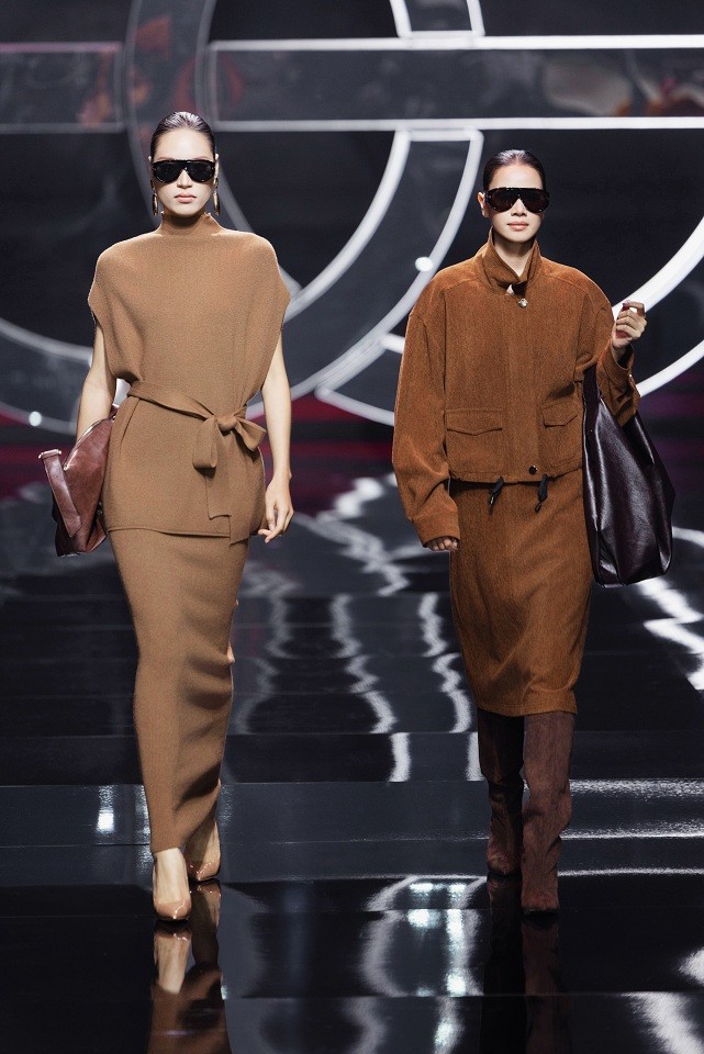 Mỹ nhân Việt đổ bộ 'Elise Fashion Show 2025'