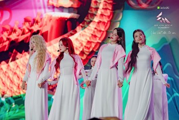 'Em xinh 'Say Hi' Concert - Vạn vật đến từ em': Âm nhạc lan tỏa yêu thương, hưởng ứng lời kêu gọi hướng về đồng bào vùng bão lũ