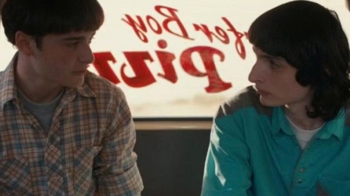 Nhìn lại ‘Stranger Things 4’: Một mùa phim khó chịu và 'chán nản'