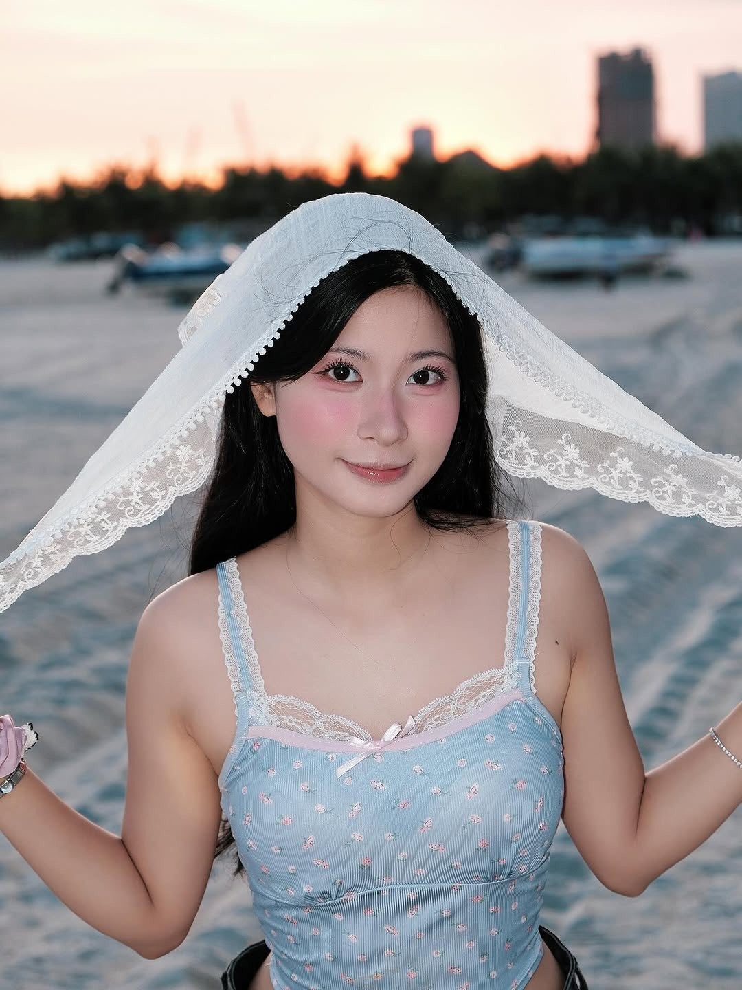 Nữ dancer bí ẩn trong tiết mục của team 'Đa nghi' tại ‘Anh Trai Say Hi’ là ai?