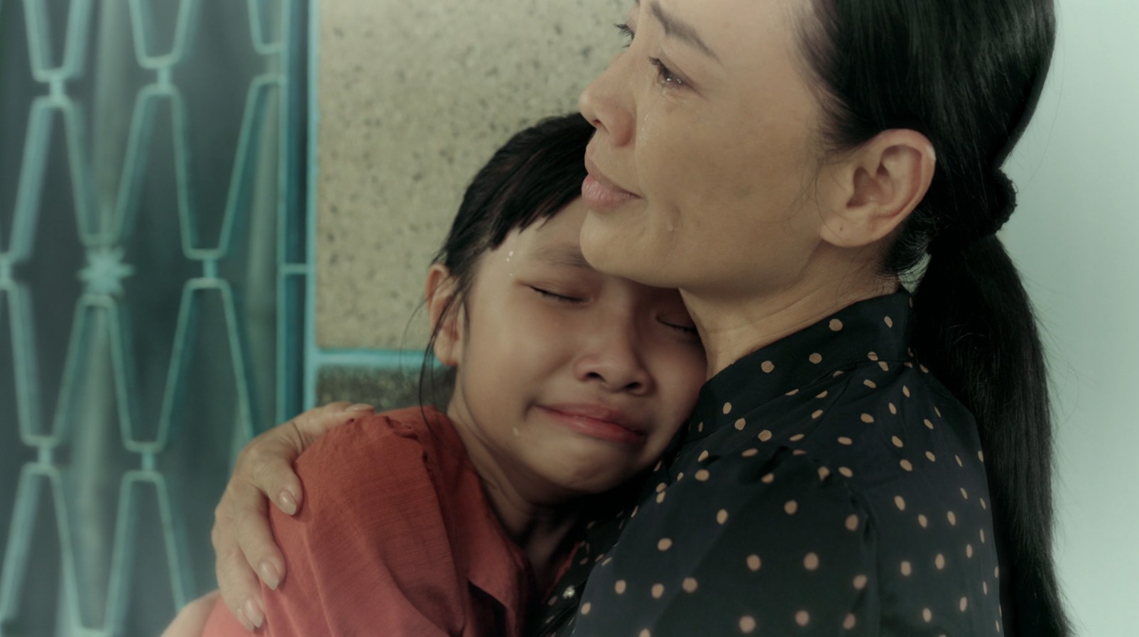 Diễn viên Hoài An: Nước mắt trên phim và giông bão ngoài đời thực