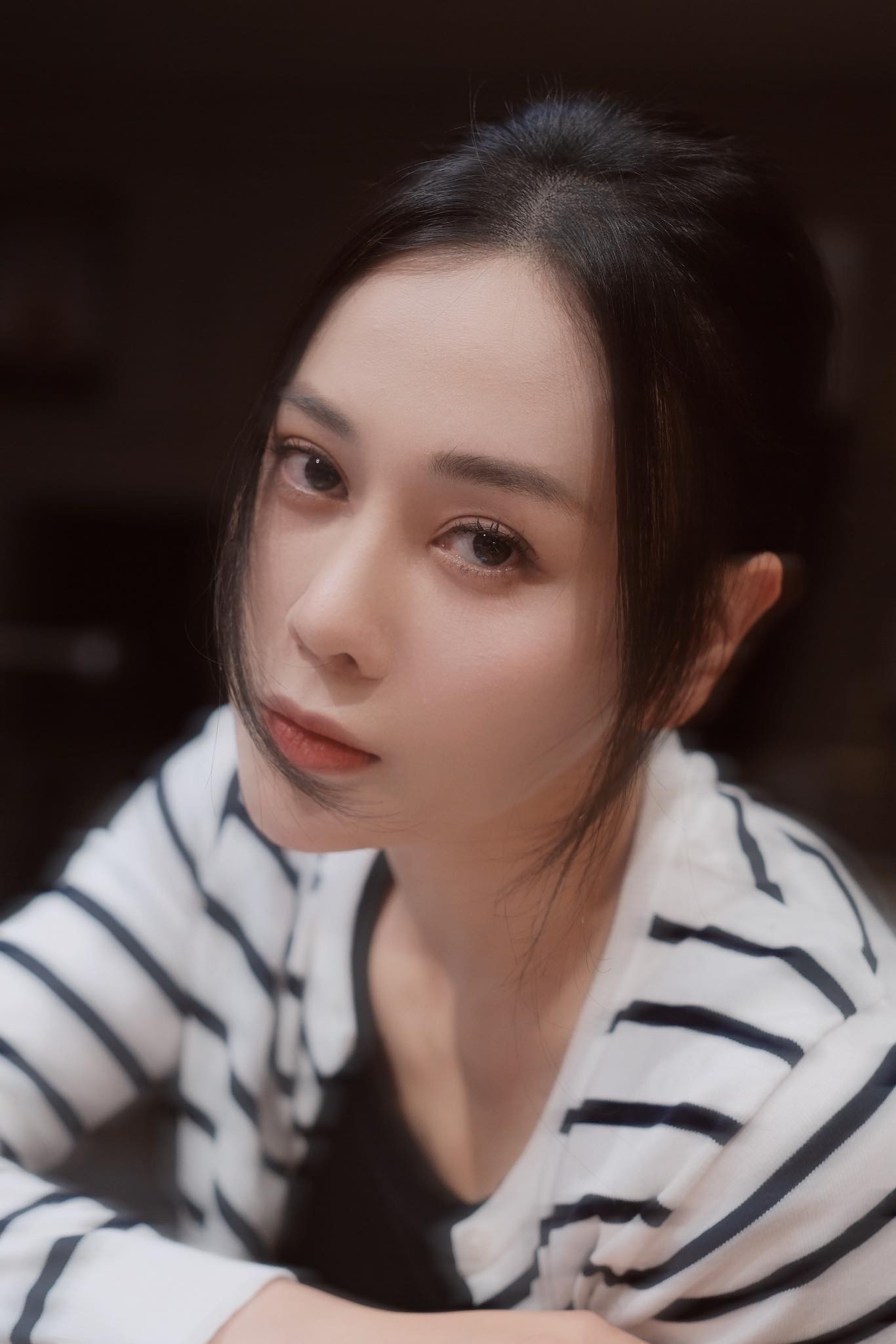 Diễn viên Phương Oanh: Khi đời tư cá nhân bị soi chiếu quá mức cần thiết