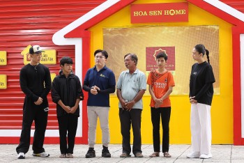 Hoa hậu Phương Linh và rapper Wean xúc động trước nghị lực của hai em nhỏ trong 'Mái ấm gia đình Việt'