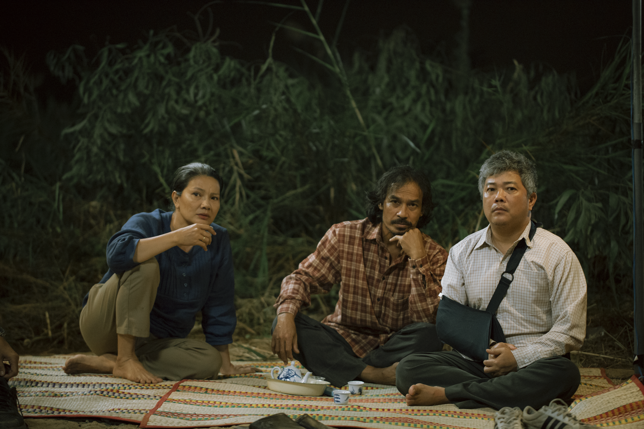 Hé lộ nghiệp quả của các nhân vật trong phim 'Cải mả'