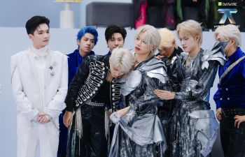 'Anh trai 'Say Hi' 2025' tập 5: Từ những giọt nước mắt đến tiếng cười, Live Stage 2 khép lại trọn vẹn với 30 Anh trai cùng bước tiếp