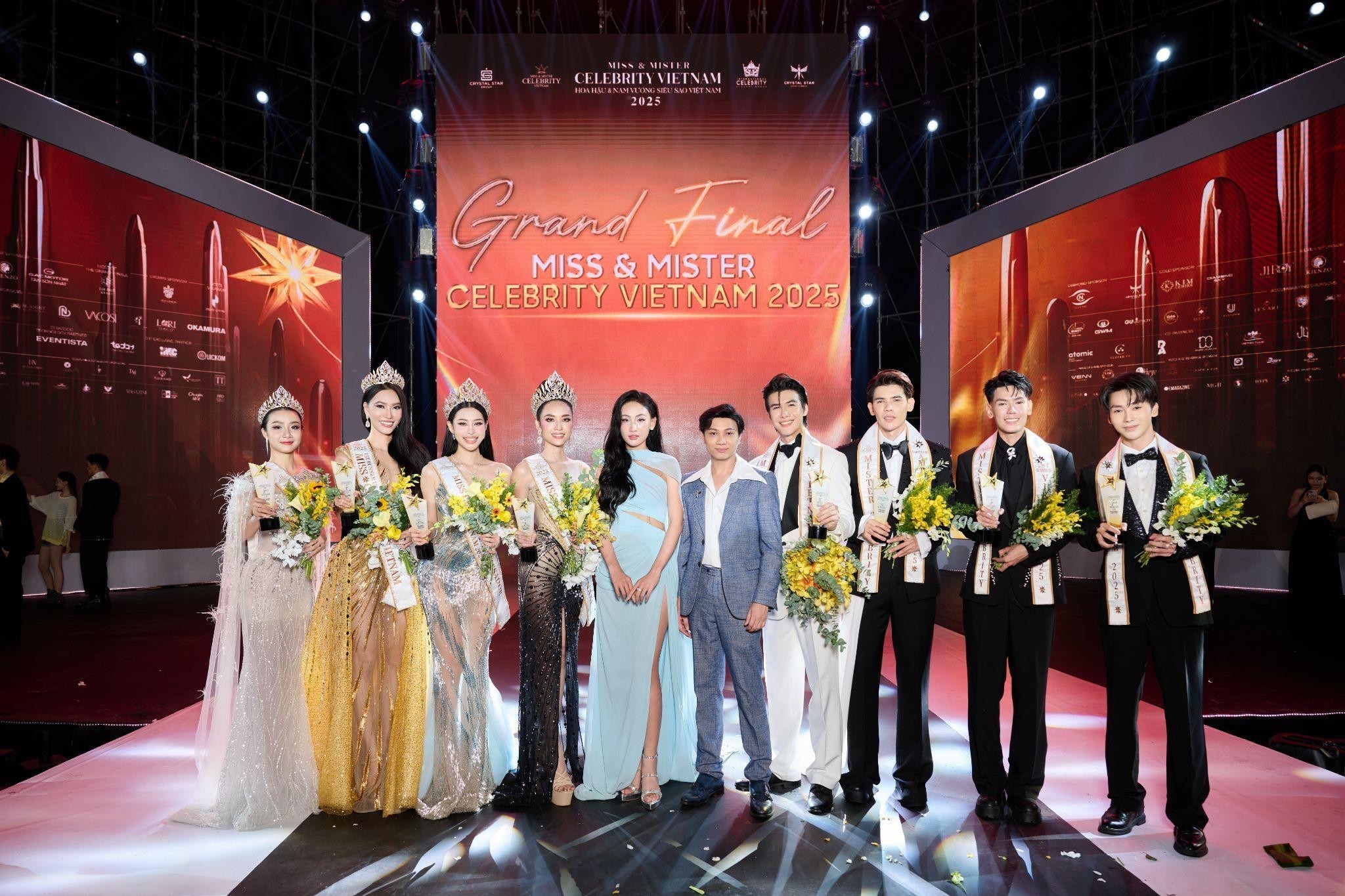 Nguyễn Đình Tuấn Kiệt và Trần Trân Mỹ Linh đăng quang 'Miss & Mister Celebrity Vietnam 2025'