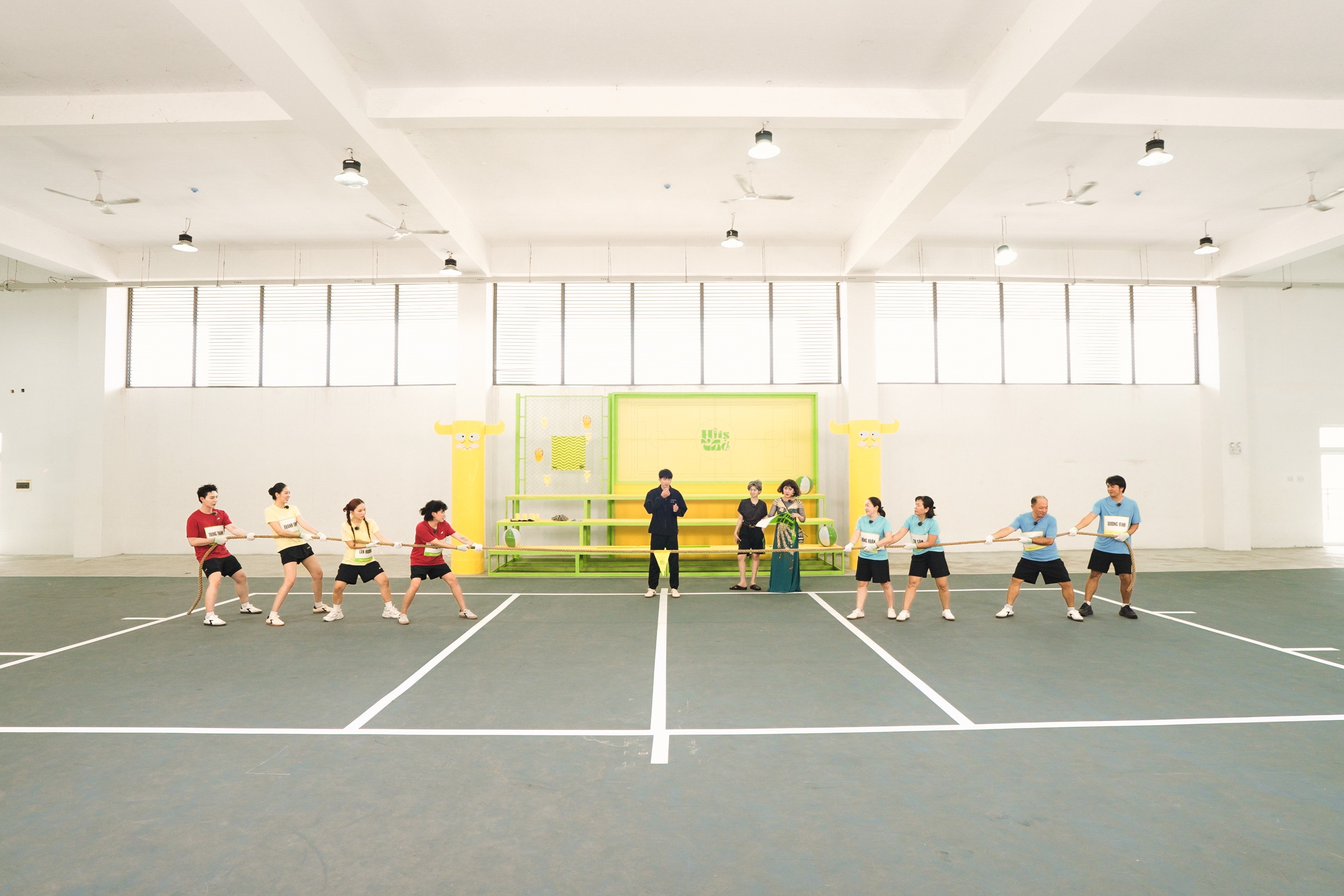 'Hits thở' tập 3: Nghệ sĩ Gen Z đối đầu 'lão tướng' trong Hội thao dân gian – Erik, Thanh Thủy, Ngô Lan Hương nhận cú sốc thể lực