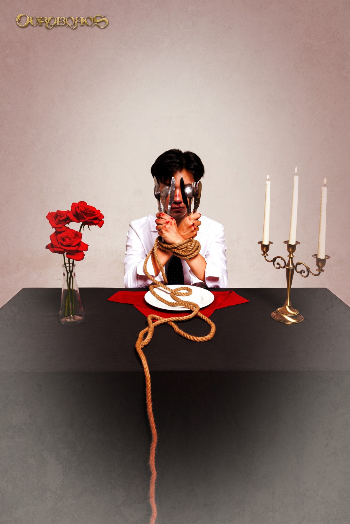 Giải mã bộ ảnh chủ đề của Halloween trường Báo